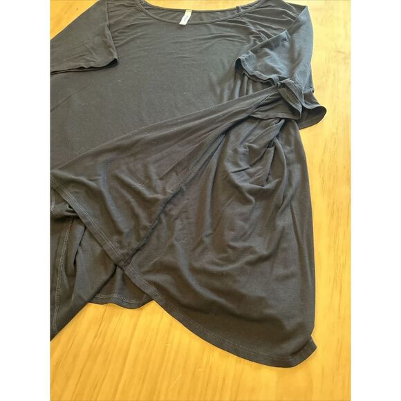 Emerald Short Sleeve V-Neck‎ Swing Tunic Top Black Plus 3X - Picture 2 of 7